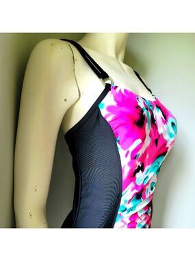 Krista Swimsuit One Piece Size 14